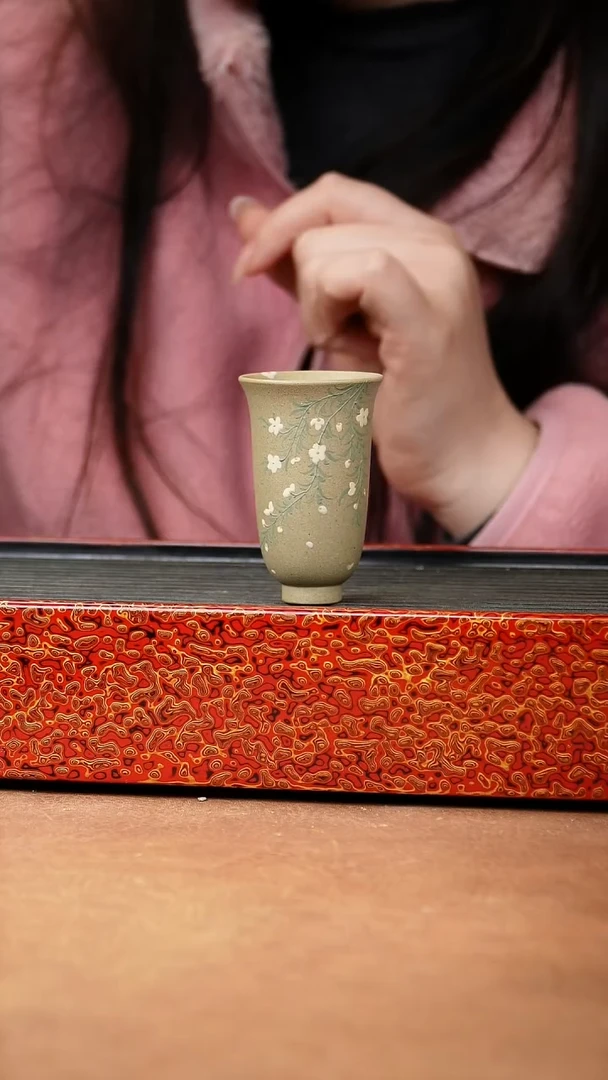 【闪购商品】紫砂紫砂杯段泥泥绘闻香杯