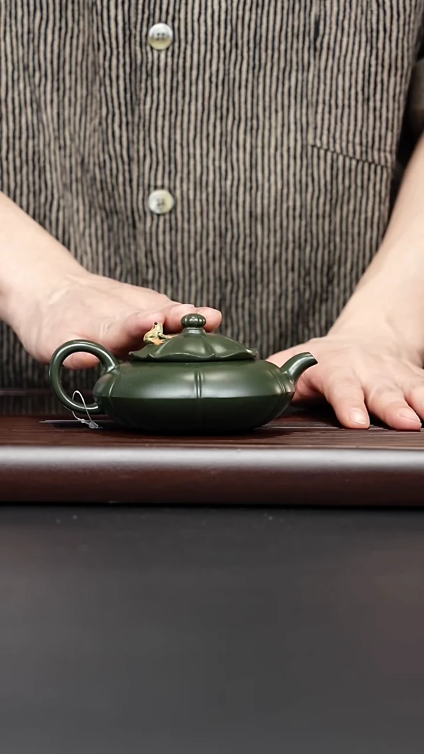 茶壶紫砂宜兴紫砂 青蛙莲子壶绿泥 柳用江