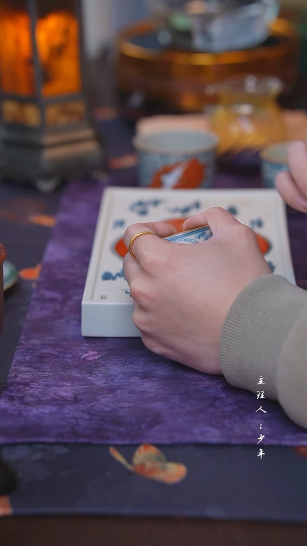 【闪购商品】其他【半闲】祥云开窗向日葵金银小猫腰鼓杯