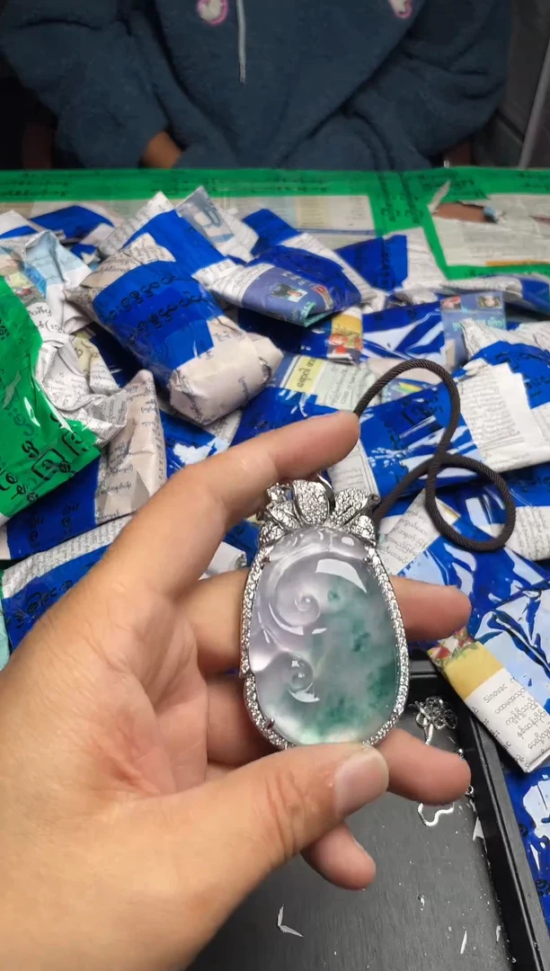 强子收货时尚吊坠FH-510