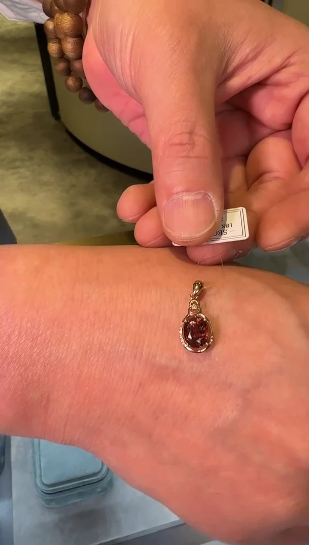 吊坠(不含链)18K金镶嵌碧玺2【主石2.7ct