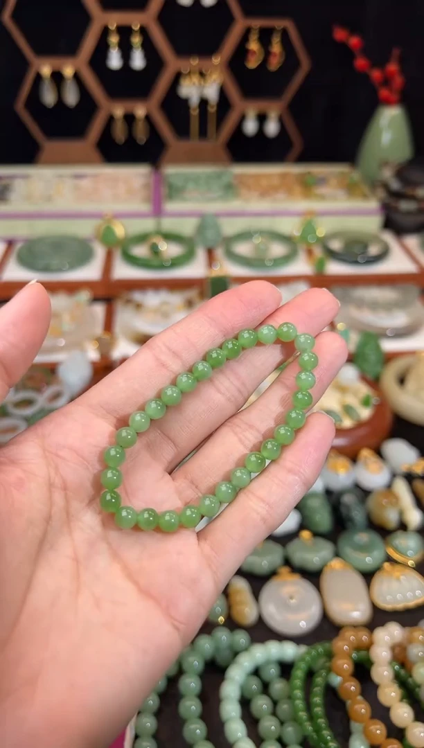 手链未镶嵌和田玉包容放漏