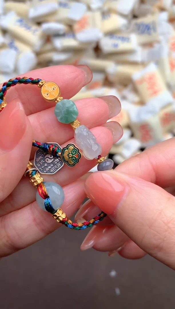 【闪购商品】翡翠手绳未镶嵌一15