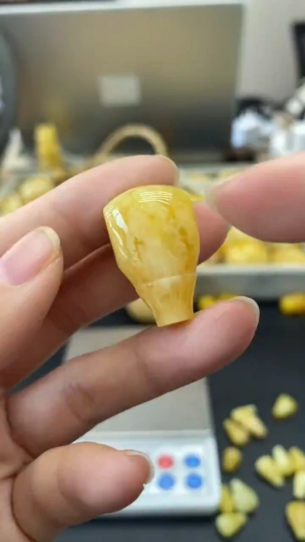 琥珀未镶嵌珠宝奇石橦*929