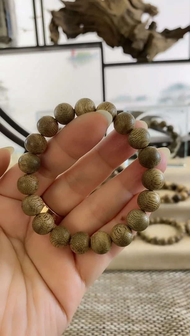 【闪购商品】沉香手串菩萨蜂窝老香11MM手串