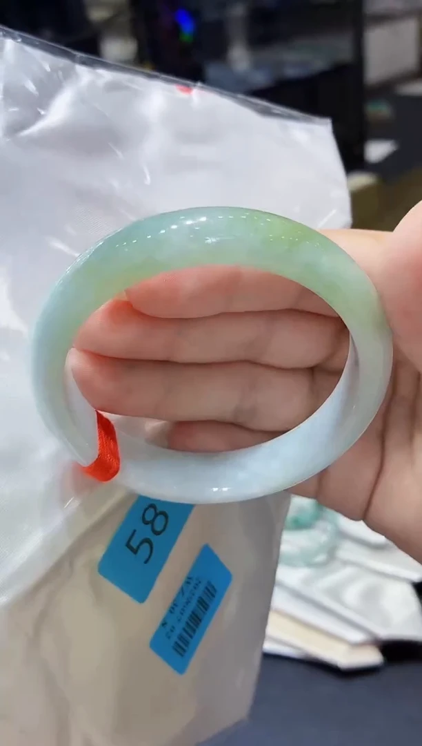 未镶嵌手镯翡翠翡翠手镯58