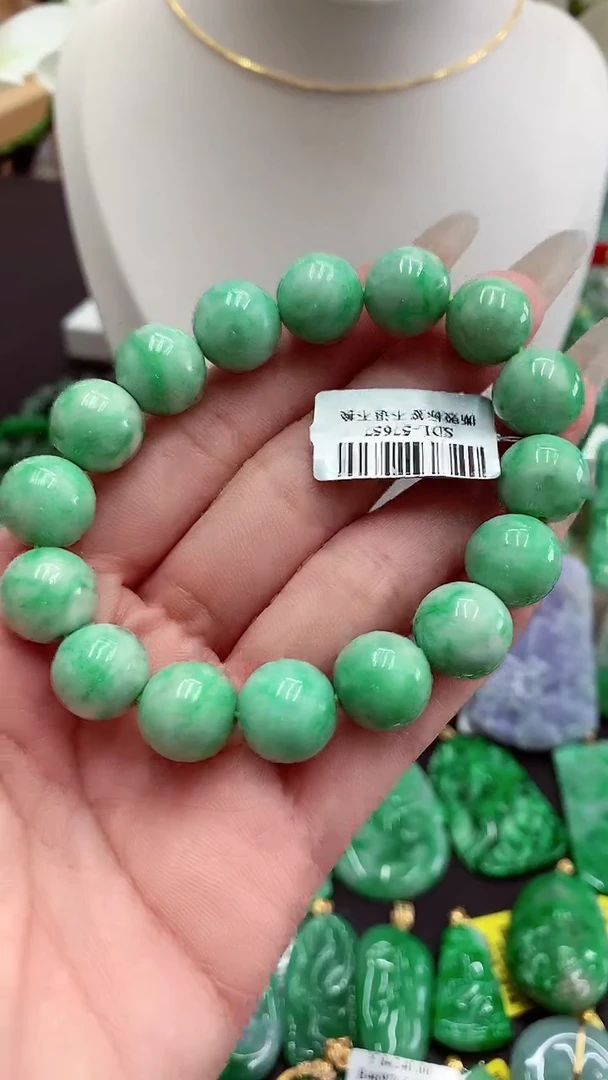 翡翠未镶嵌吊坠(不含链)挂件