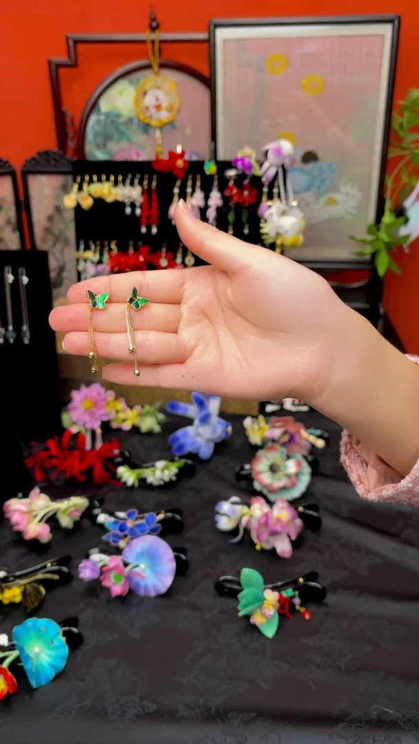 刺绣怡**说非遗手工绒花饰品