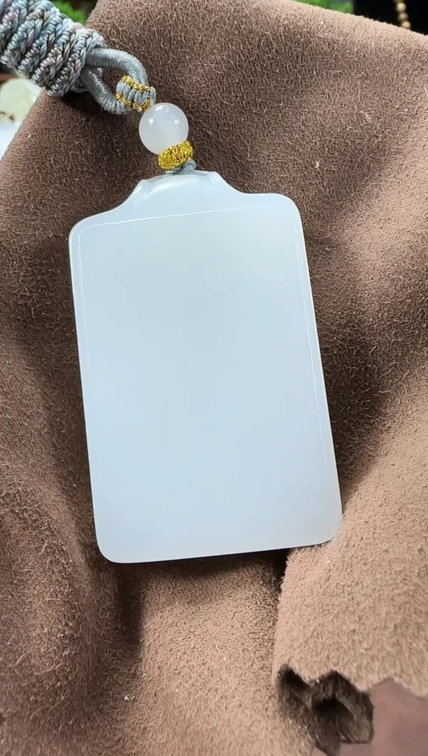 吊坠(赠链)未镶嵌和田玉买****名HL66无事牌多样性发货发其一