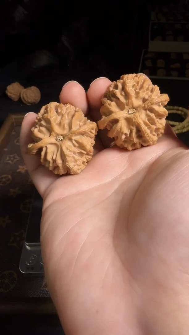 吊坠文玩核桃43尺全品矮桩苹果园