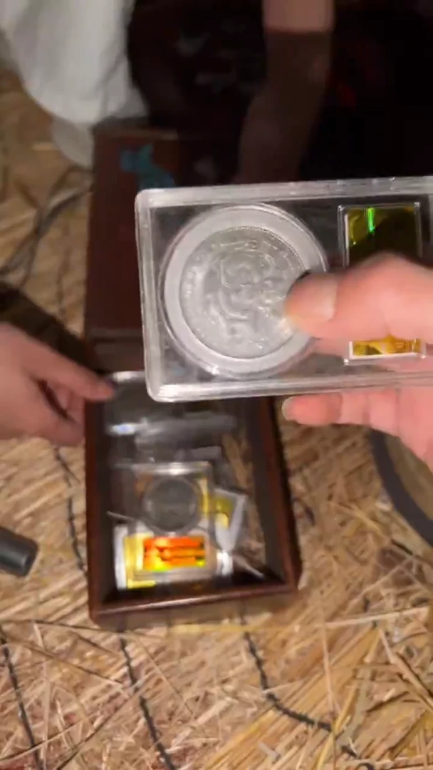 金属闪购商品高端专用连