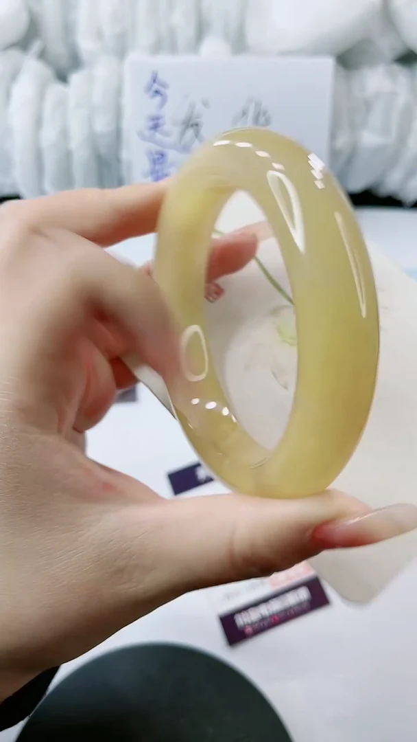 【闪购商品】石英质玉手镯未镶嵌多样性发货L381-62