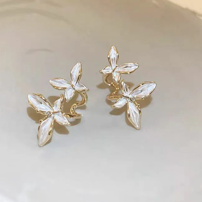 铜合金耳饰 滴釉蝴蝶耳钉女春天轻奢高级感法式温柔耳环N2313