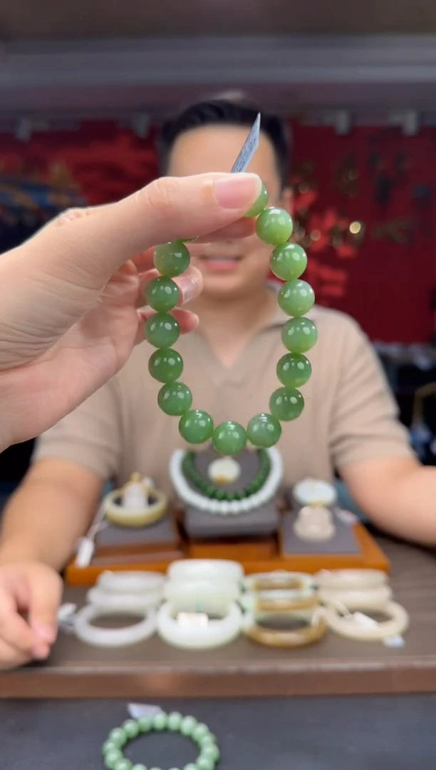 手串未镶嵌和田玉碧玉猫粉青单圈手串