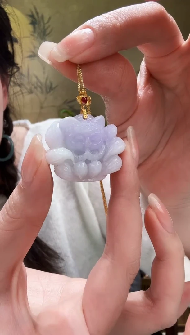 颈饰未镶嵌翡翠吊坠