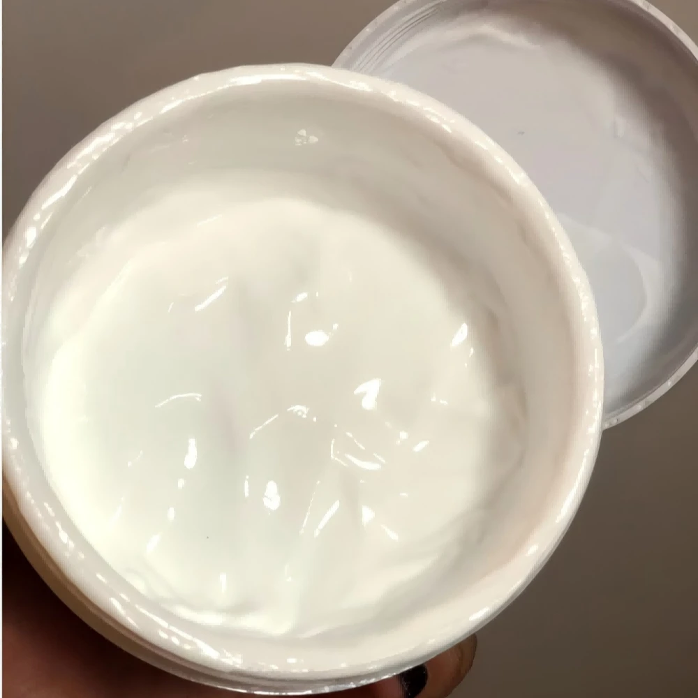 水润补充湿度的涂抹面膜
