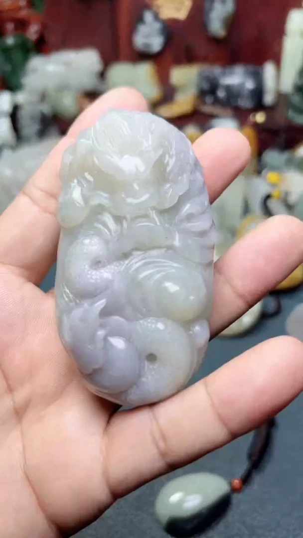 和田玉未镶嵌把件-