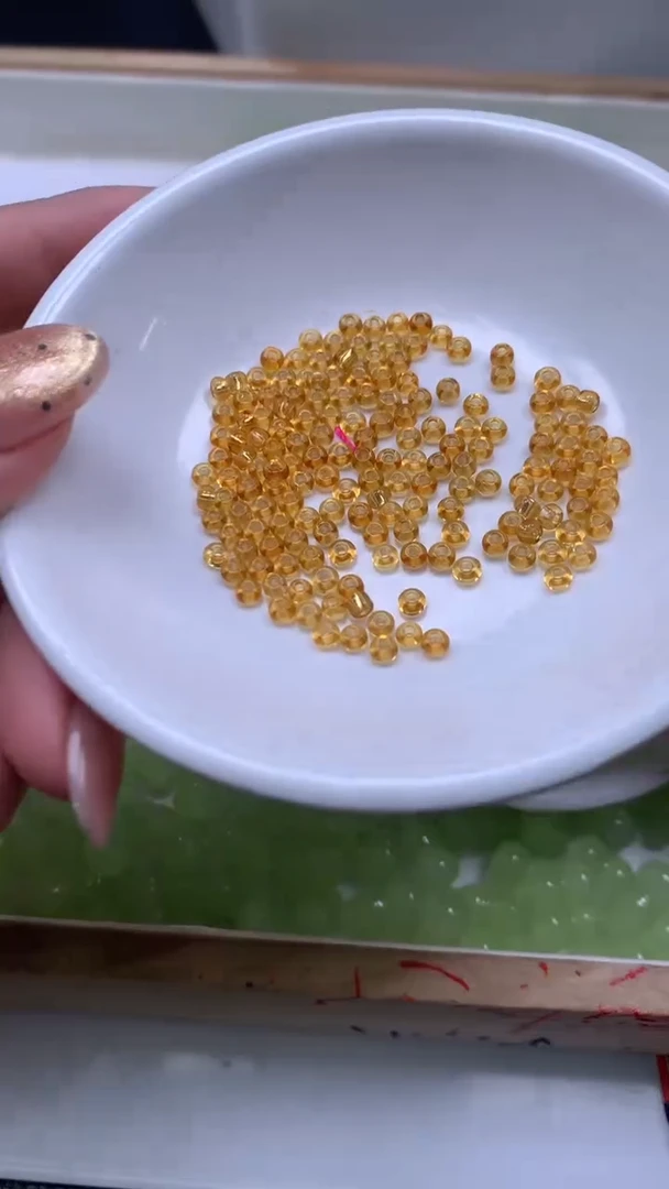 未镶嵌散珠玛瑙/玉髓E102 金色隔珠3*3mm110颗8元