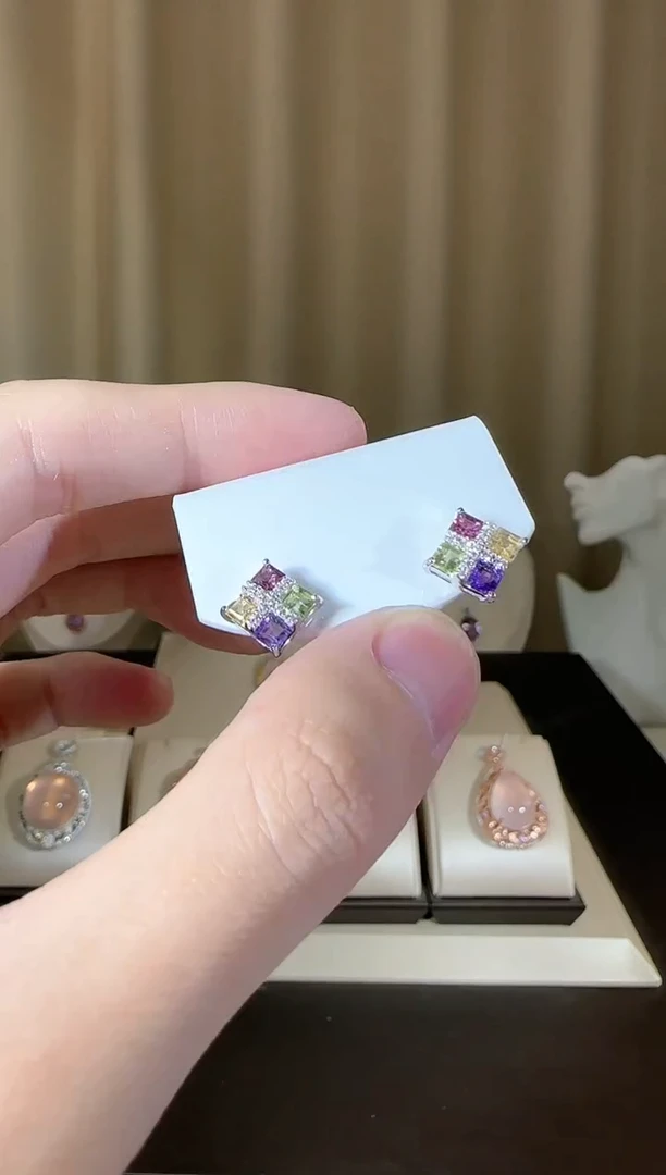 【闪购商品】紫晶耳饰银S925镶嵌8mm多宝