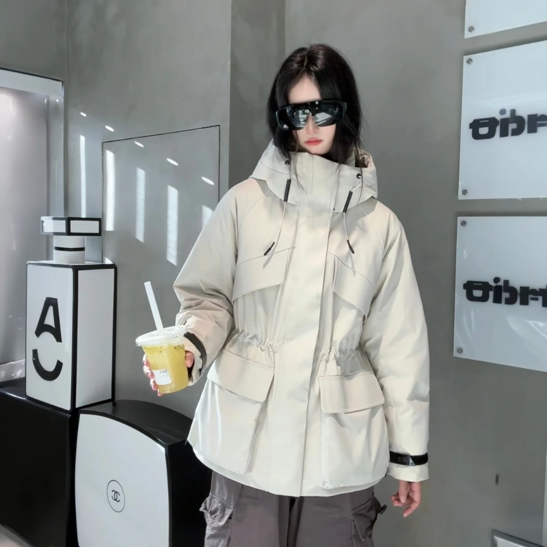 GXO2025冬新品优雅百搭鹅绒羽绒服保暖冬季女款短款外套WT0079