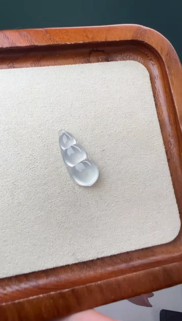 定制翡翠未镶嵌高冰福豆