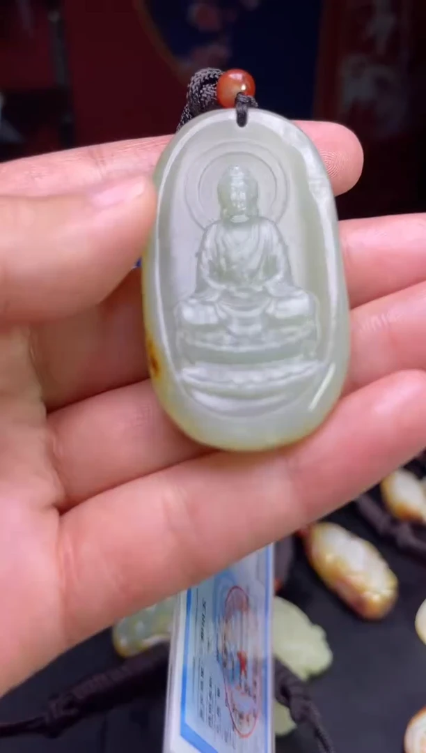 颈饰未镶嵌和田玉1