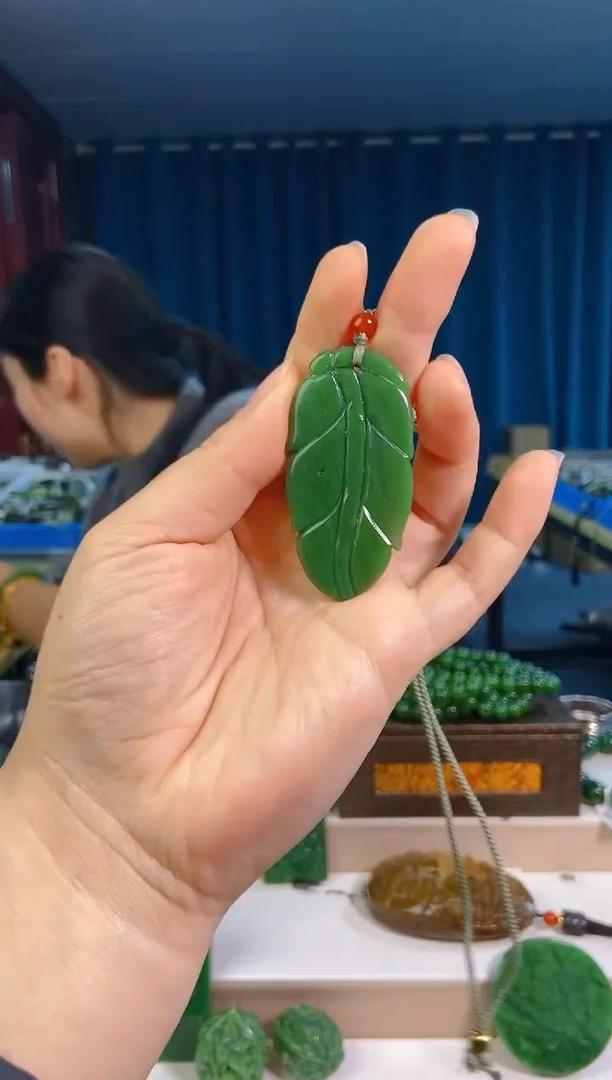 【闪购商品】和田玉挂件未镶嵌1