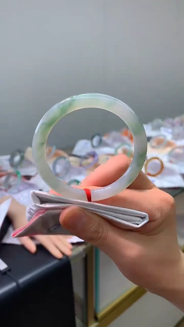 翡翠手镯未镶嵌17-翡翠手镯