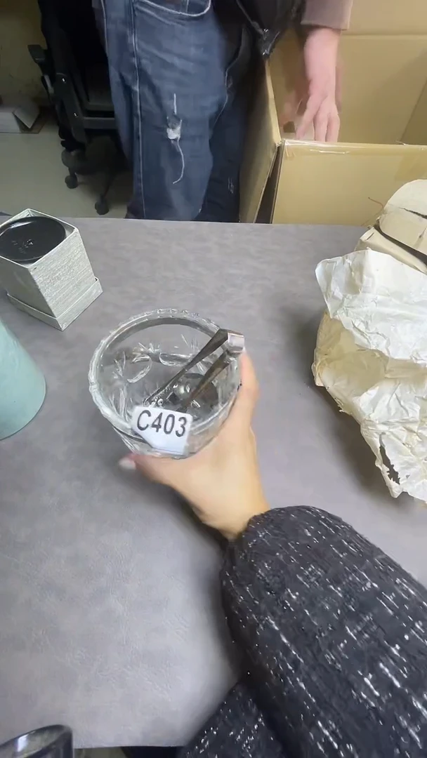 瓷片彪*C403默认微瑕，谨慎参拍