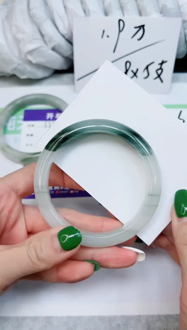 石英质玉手镯未镶嵌335-59.6