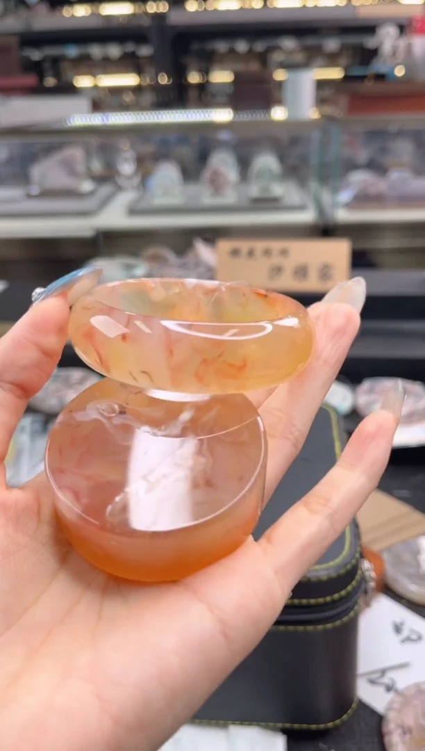 石英质玉手镯未镶嵌55圈口（赠品镯心）s9743