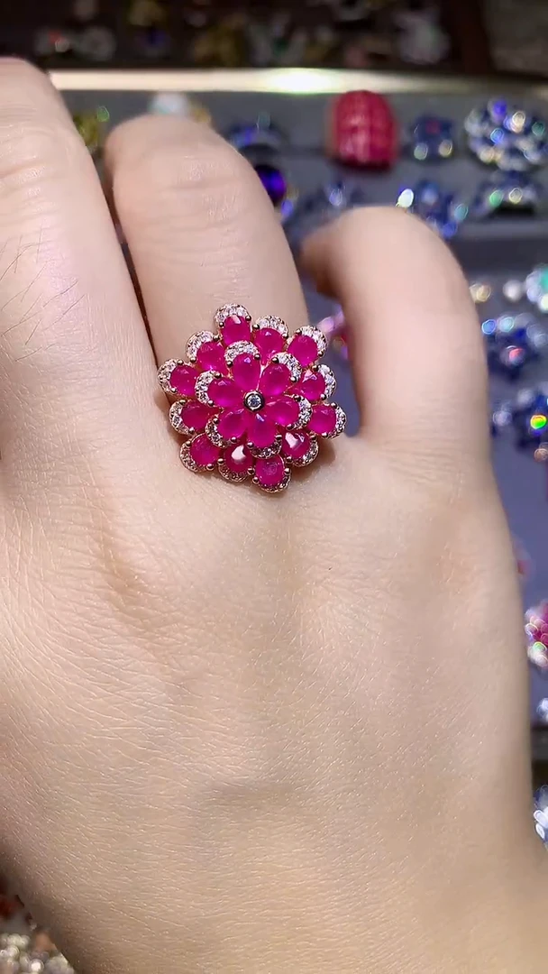 红宝石戒指银S925镶嵌....