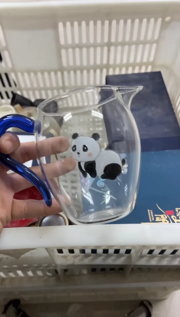 杯无运费险有瑕疵的摄影的产品有使用过的痕迹有点脏介意勿拍