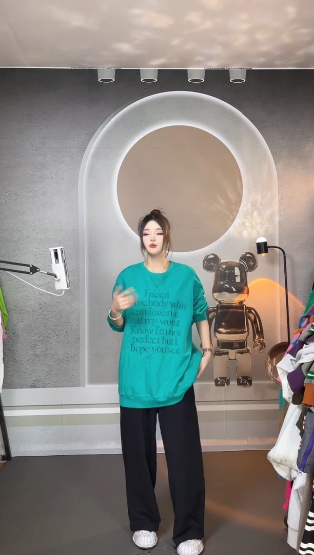 宽松休闲大码女装