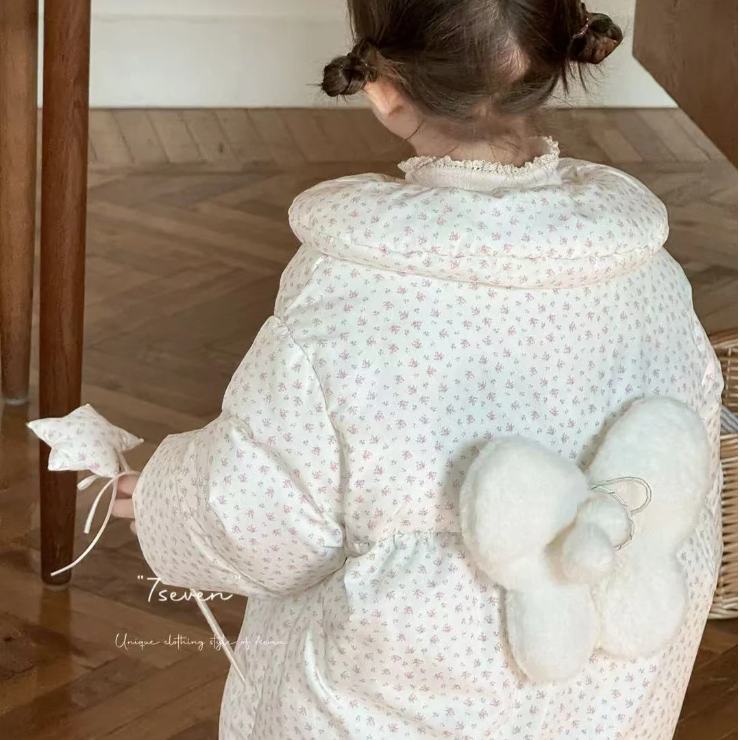 【7-seven】冬 ~ 魔法棒碎花蝴蝶结羽绒服7185 NO退NO换