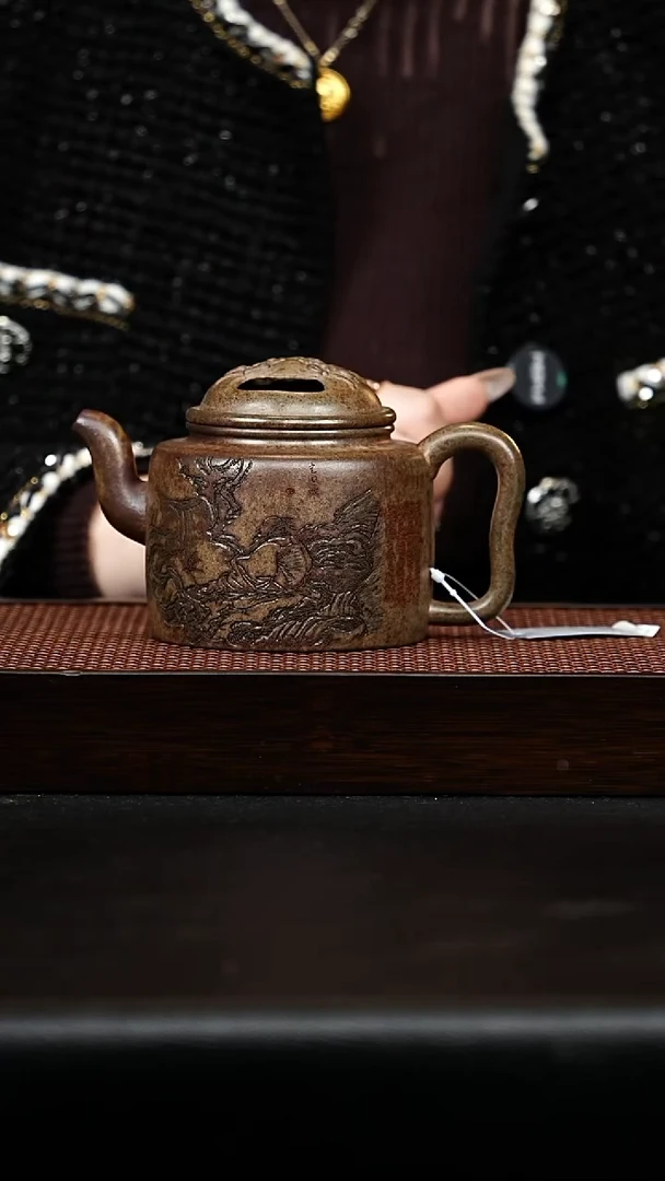 紫砂茶宠牛盖汲直