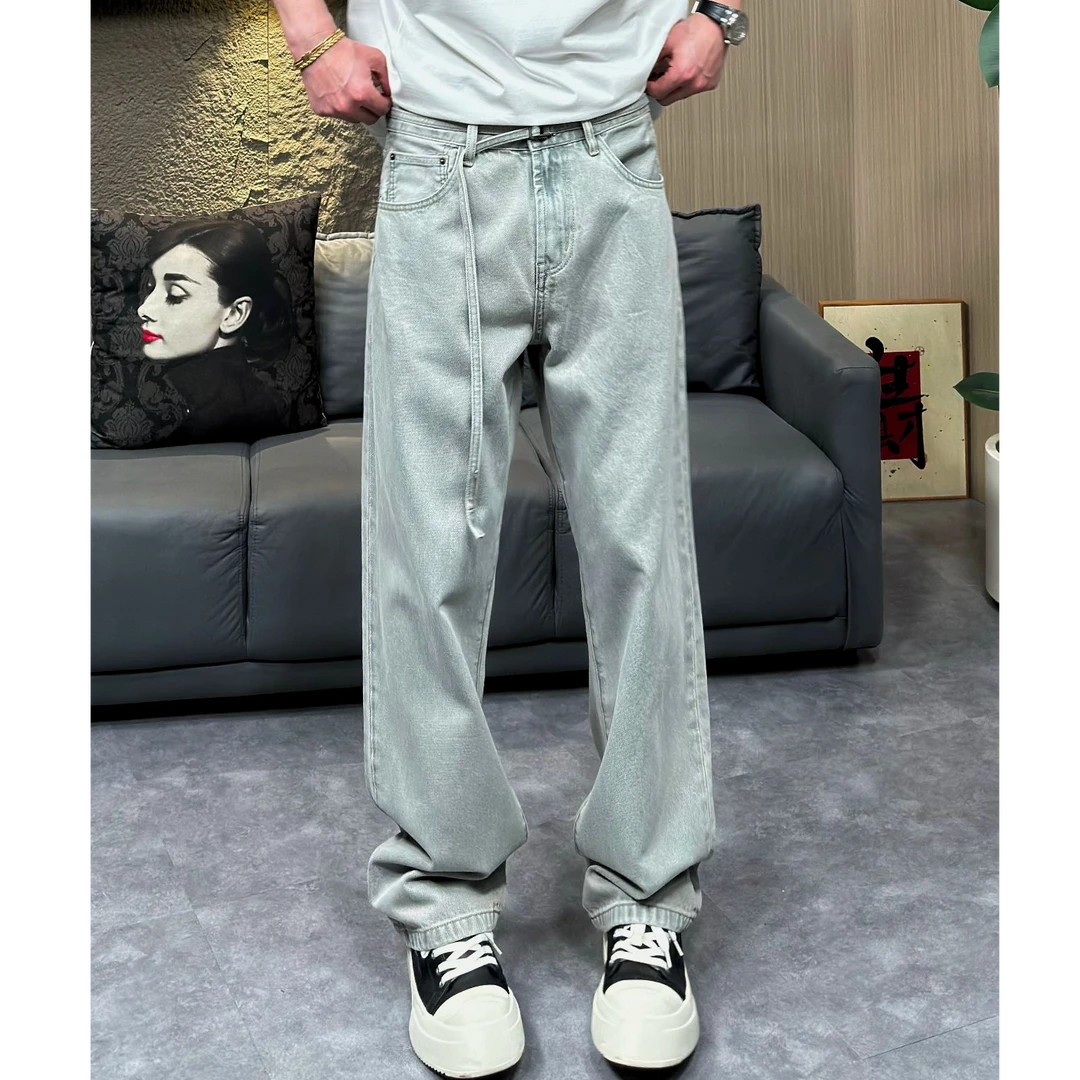 创恒（春泥）2025春秋新款美式休闲水泥灰简洁直筒微扩高街牛仔裤