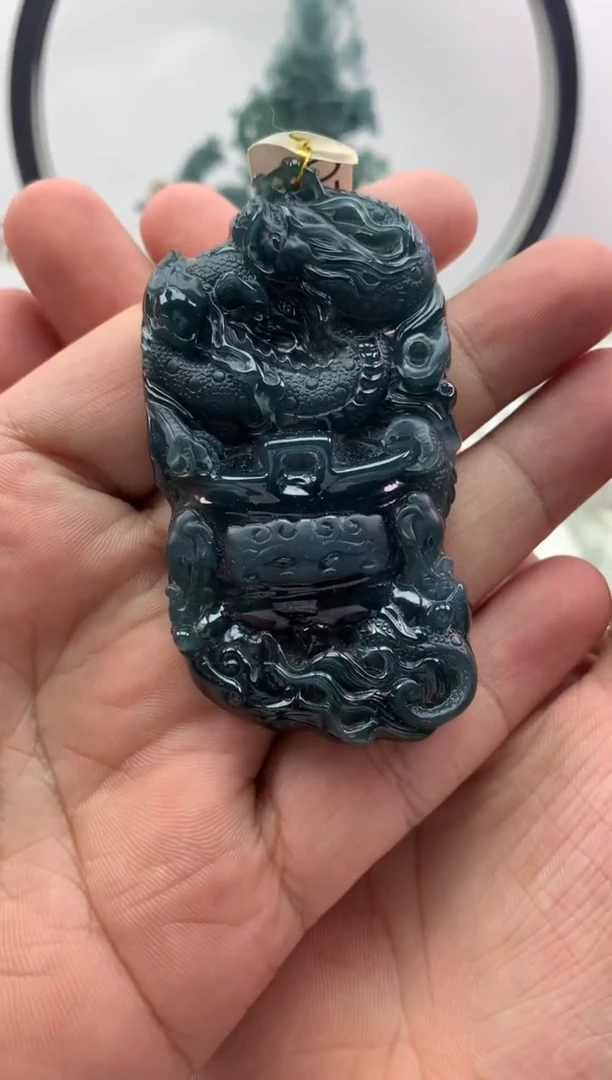 翡翠未镶嵌颈饰咨询客服链接