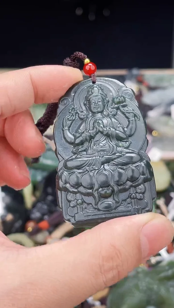 颈饰未镶嵌和田玉1