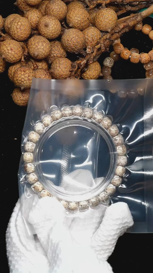 手串星月菩提9*8乃瓷白