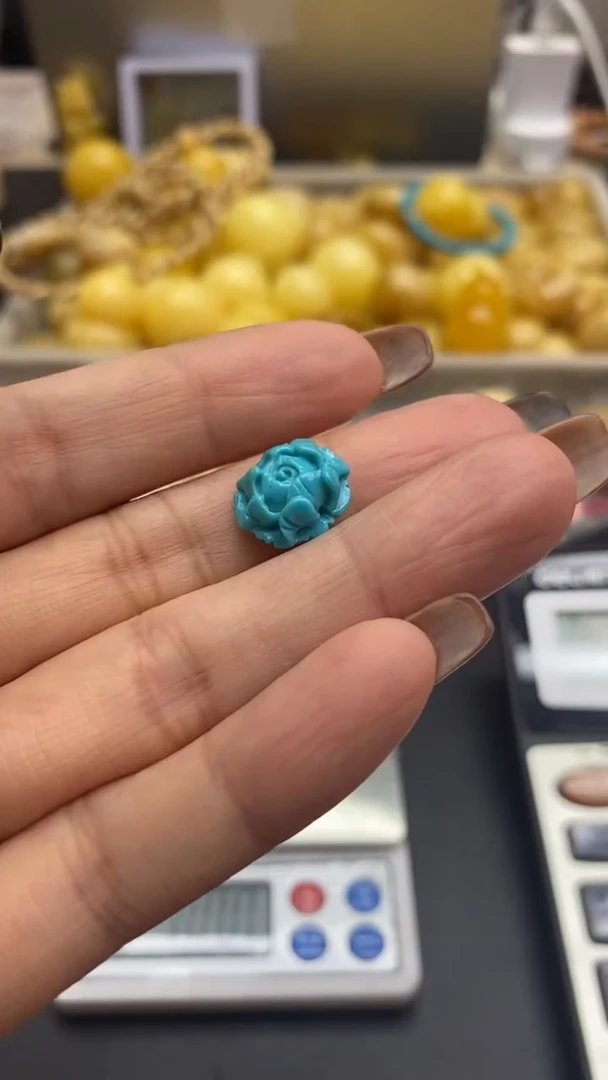 琥珀未镶嵌珠宝奇石k***酱1009/2发1