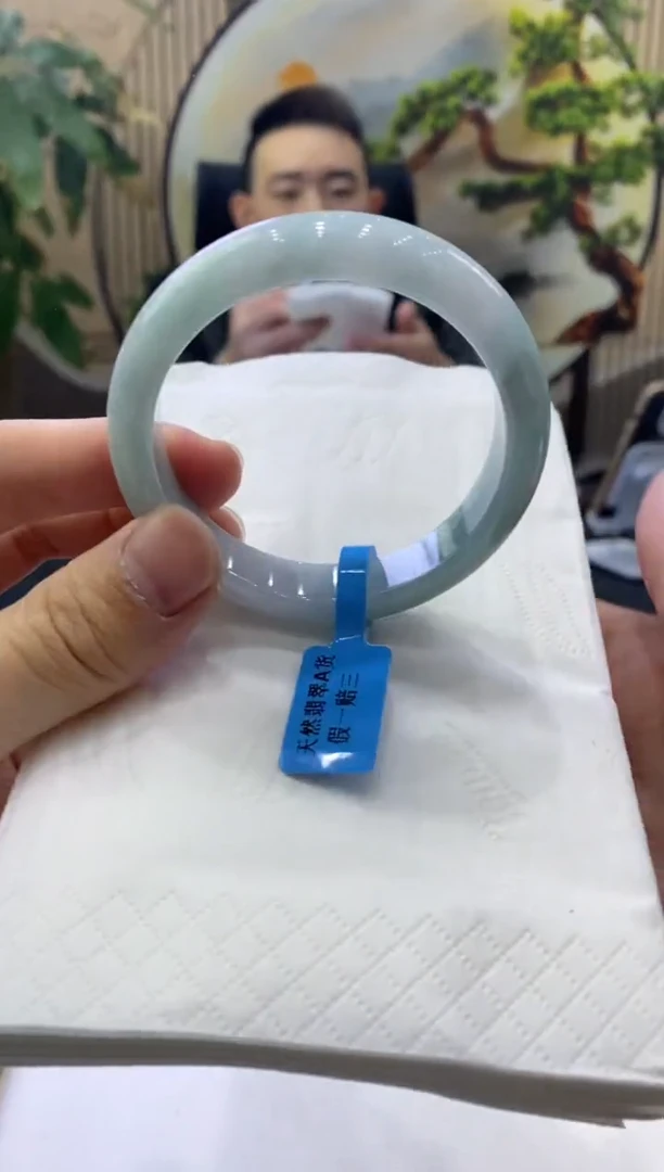 未镶嵌手镯翡翠7215