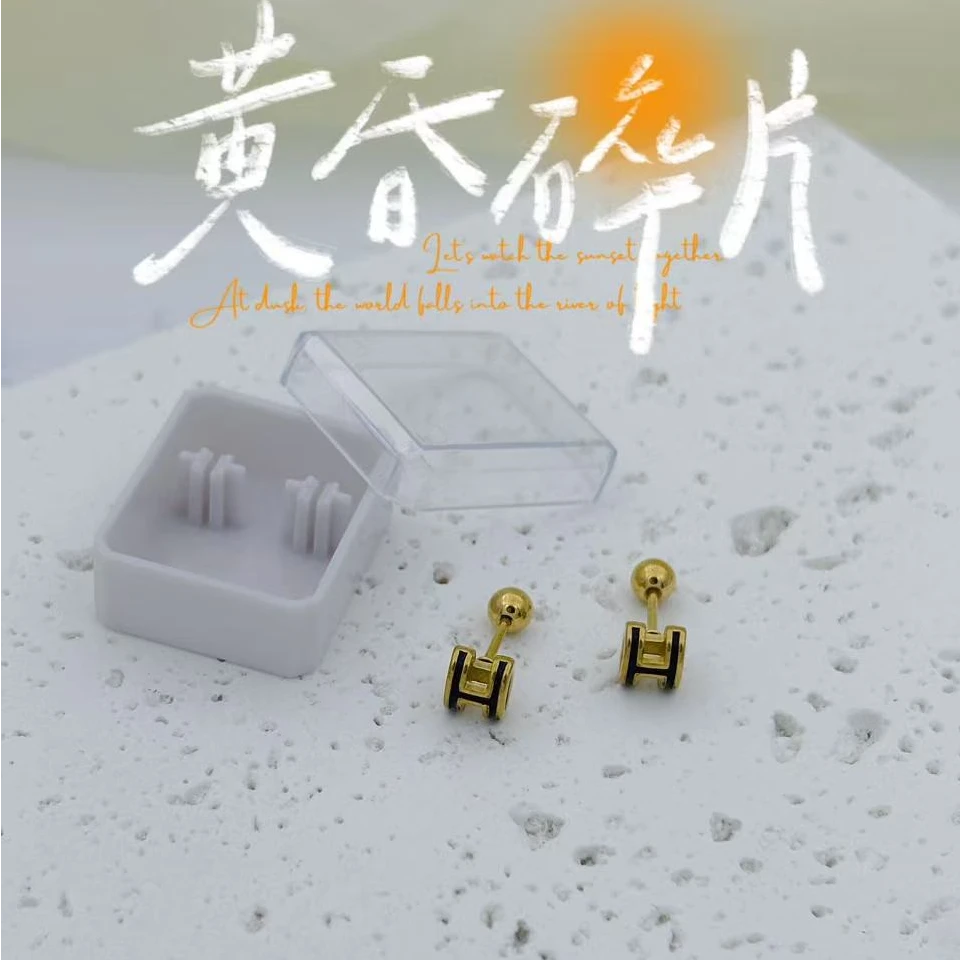 钛钢珐琅耳饰 【Kiss娜】钛钢3117精致双面佩戴黑色H豆豆耳钉