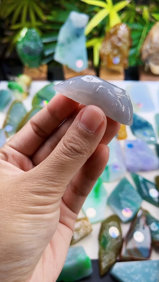 未镶嵌定制翡翠翡翠