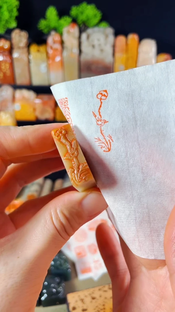 【闪购商品】巴林石印石手工篆刻《窥鱼潜力小荷图》