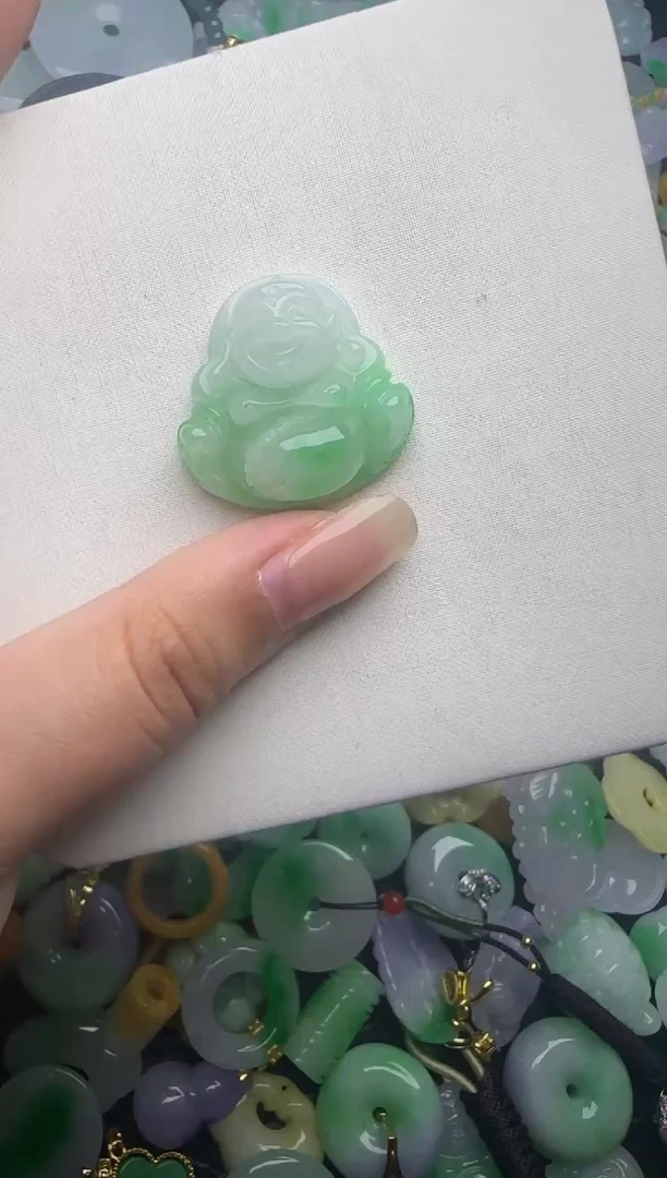 翡翠未镶嵌颈饰天然缅甸翡翠吊坠