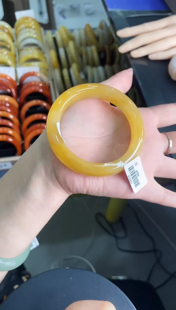 未镶嵌手镯石英质玉z82-HB56+