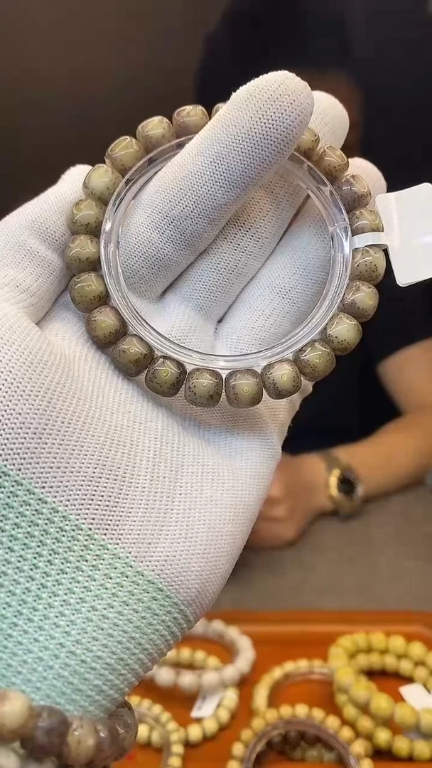 手串星月菩提A111