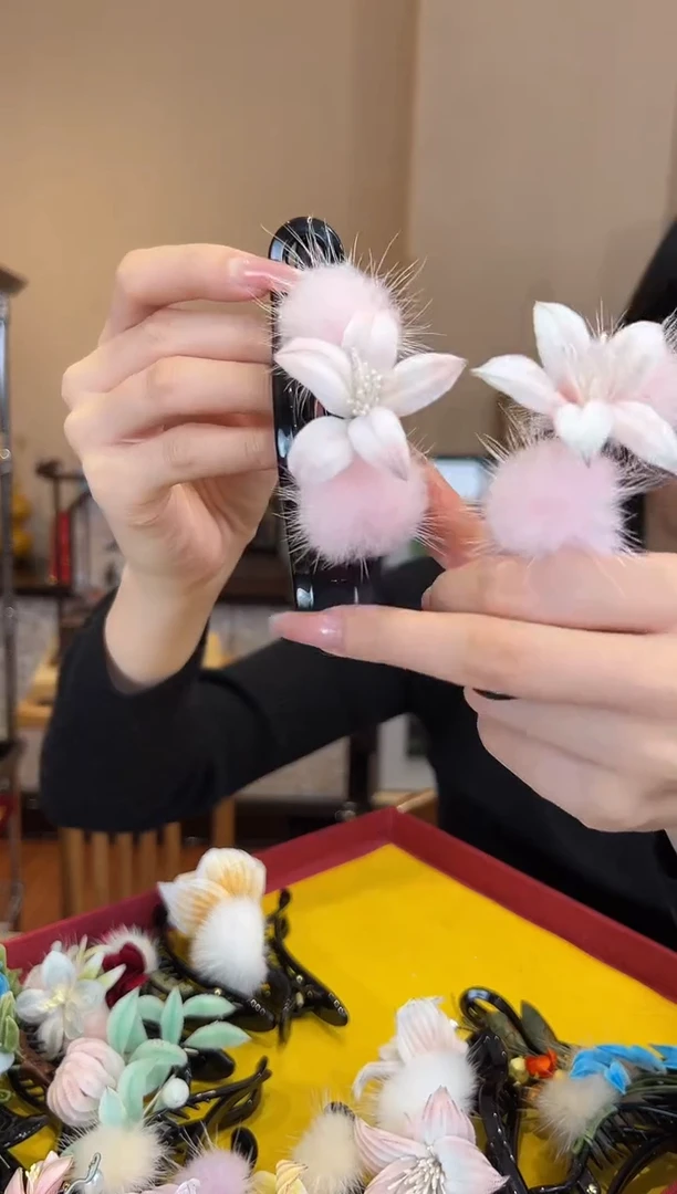 刺绣非遗绒花（发饰）