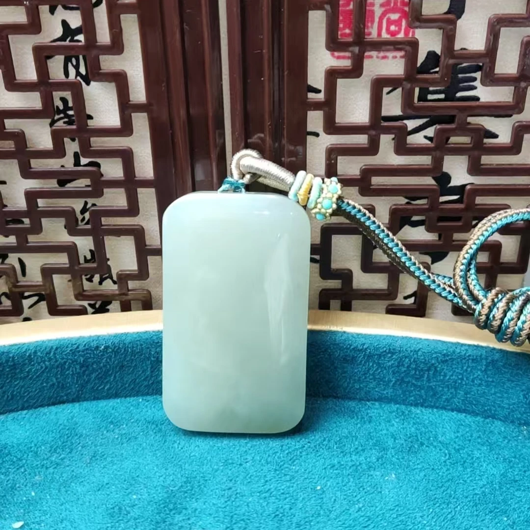 和田玉----无事牌吊坠0880